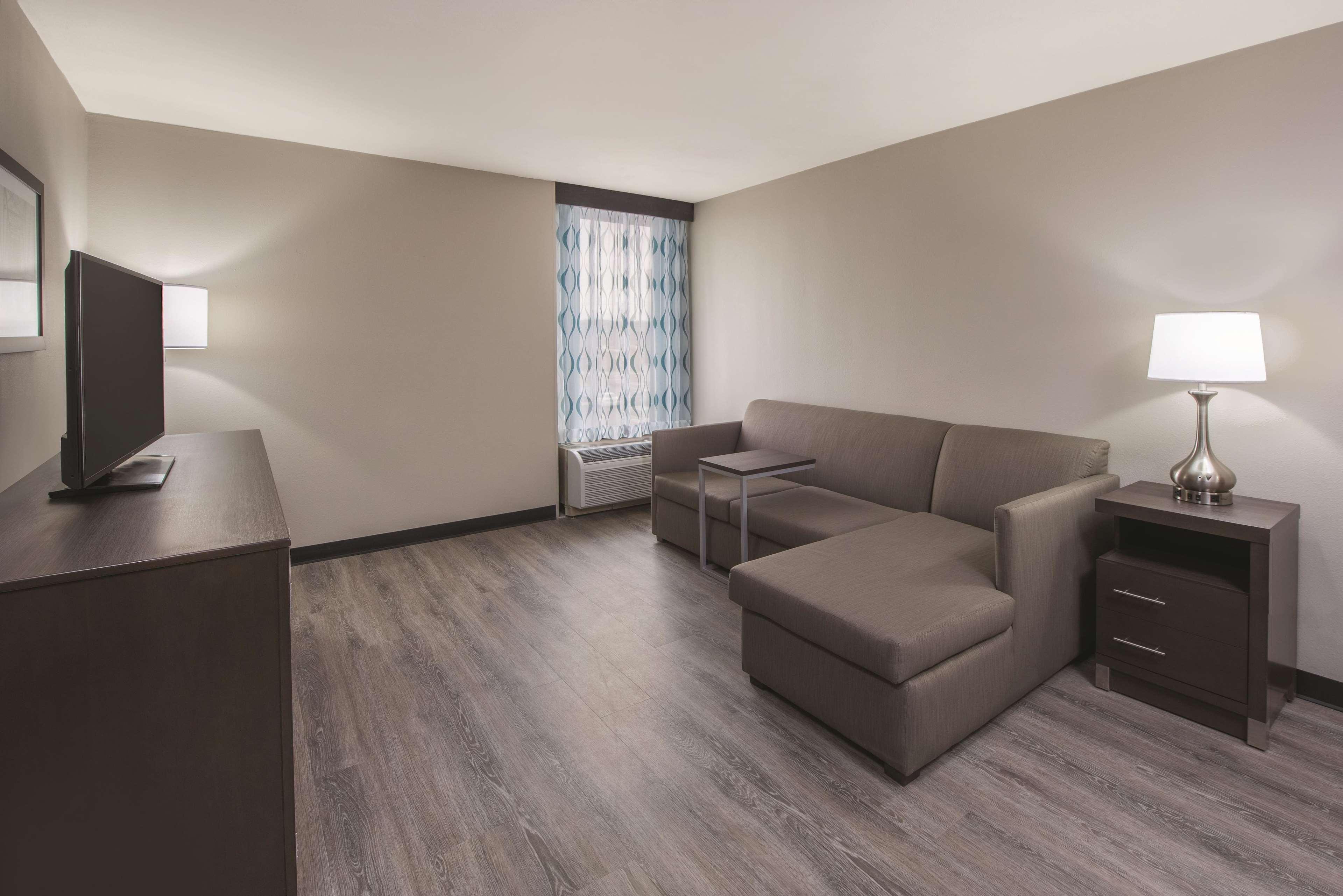 La Quinta By Wyndham Festus - St. Louis South Hotel Ngoại thất bức ảnh
